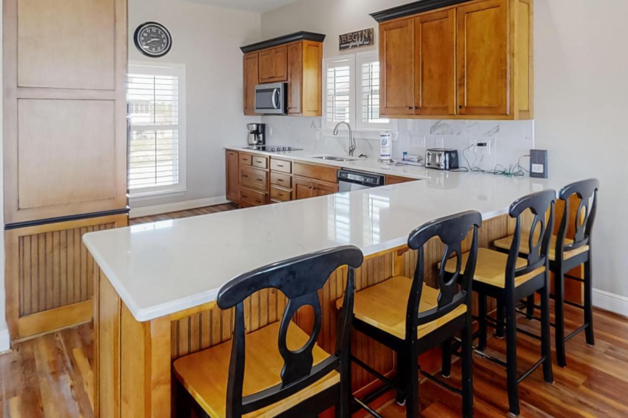Lotsa Dunes By Meyer Vacation Rentals Fort Morgan Bagian luar foto