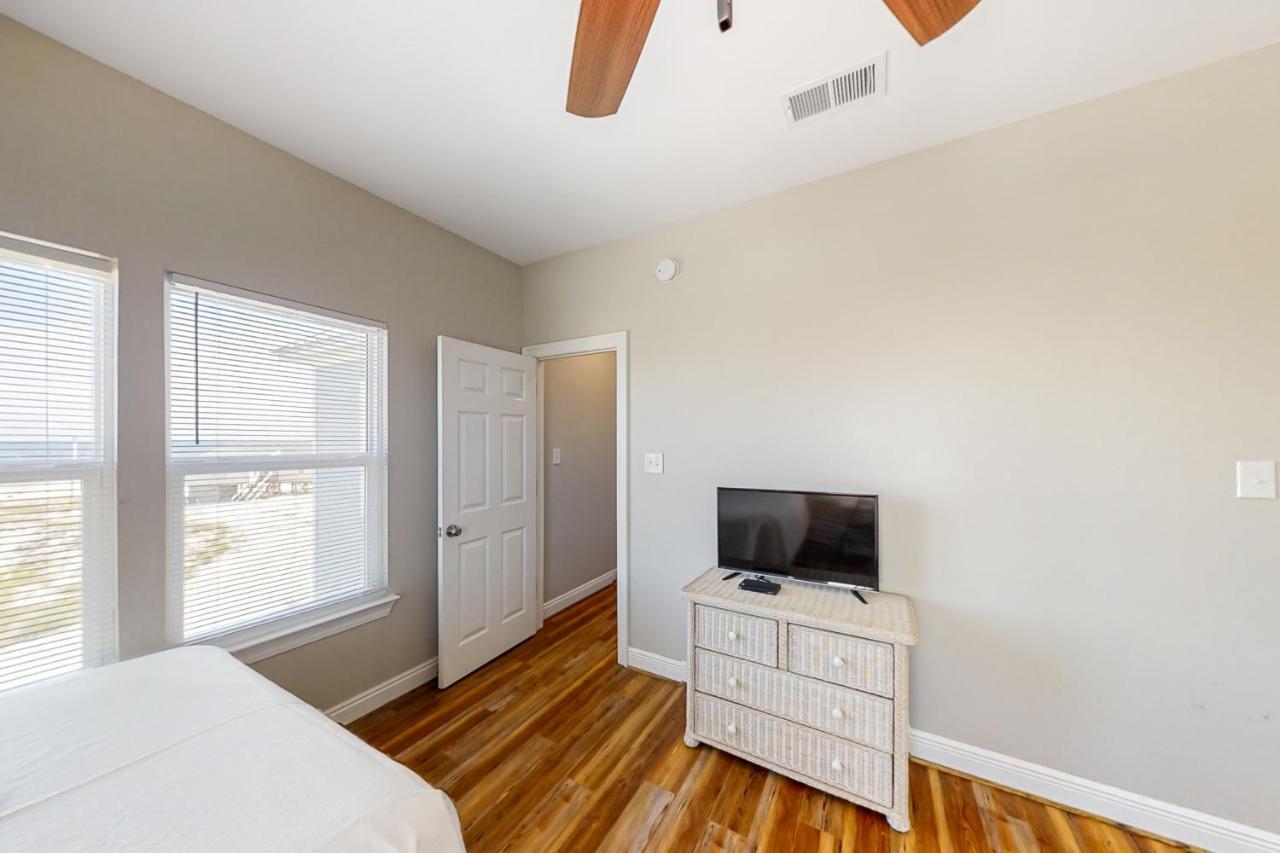 Lotsa Dunes By Meyer Vacation Rentals Fort Morgan Bagian luar foto